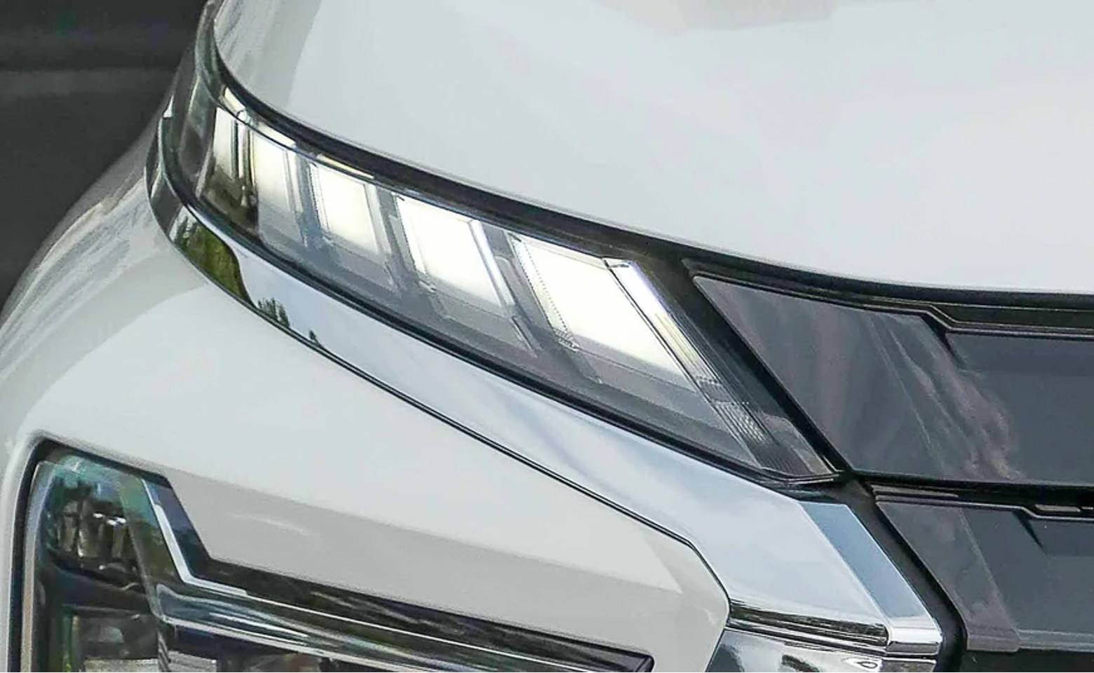 Mitsubishi Xpander 2022 AT Premium